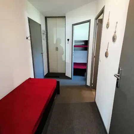 Appartement Résidence Les Charmettes - 2 Pièces Pour 5 Personnes 394 La Plagne